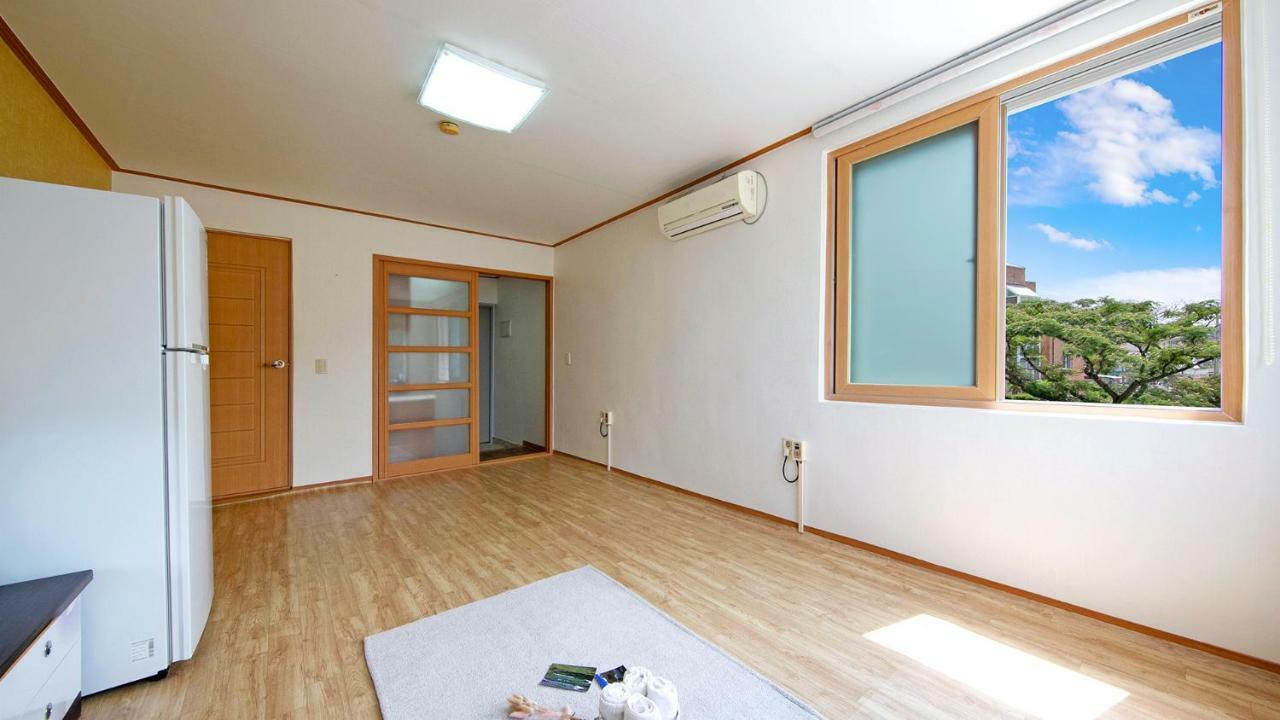 Samcheok Sol Beach Pension Exteriör bild